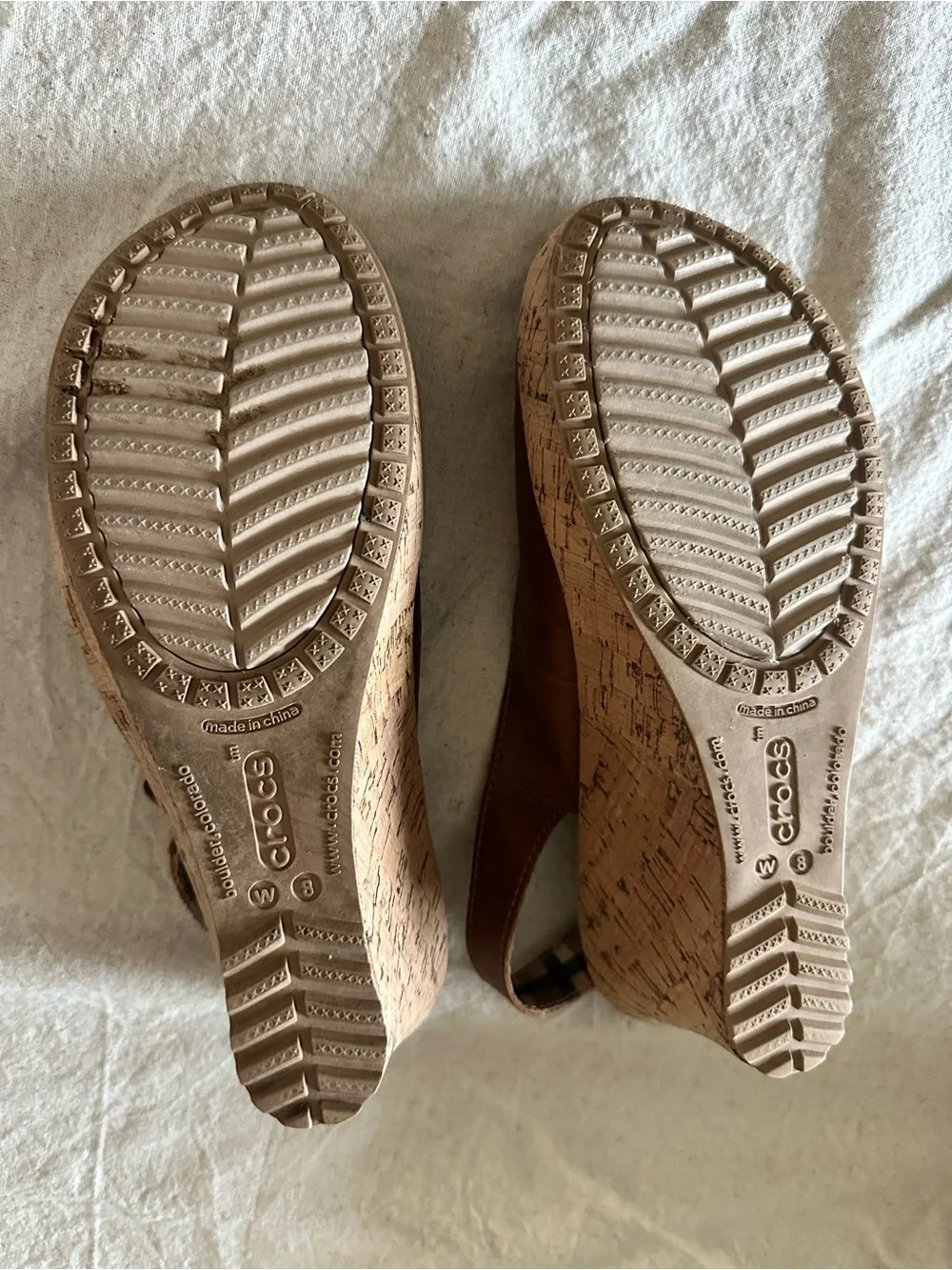 Crocs A-Leigh Brown Leather Cork Wedge Sandals Women’s 8